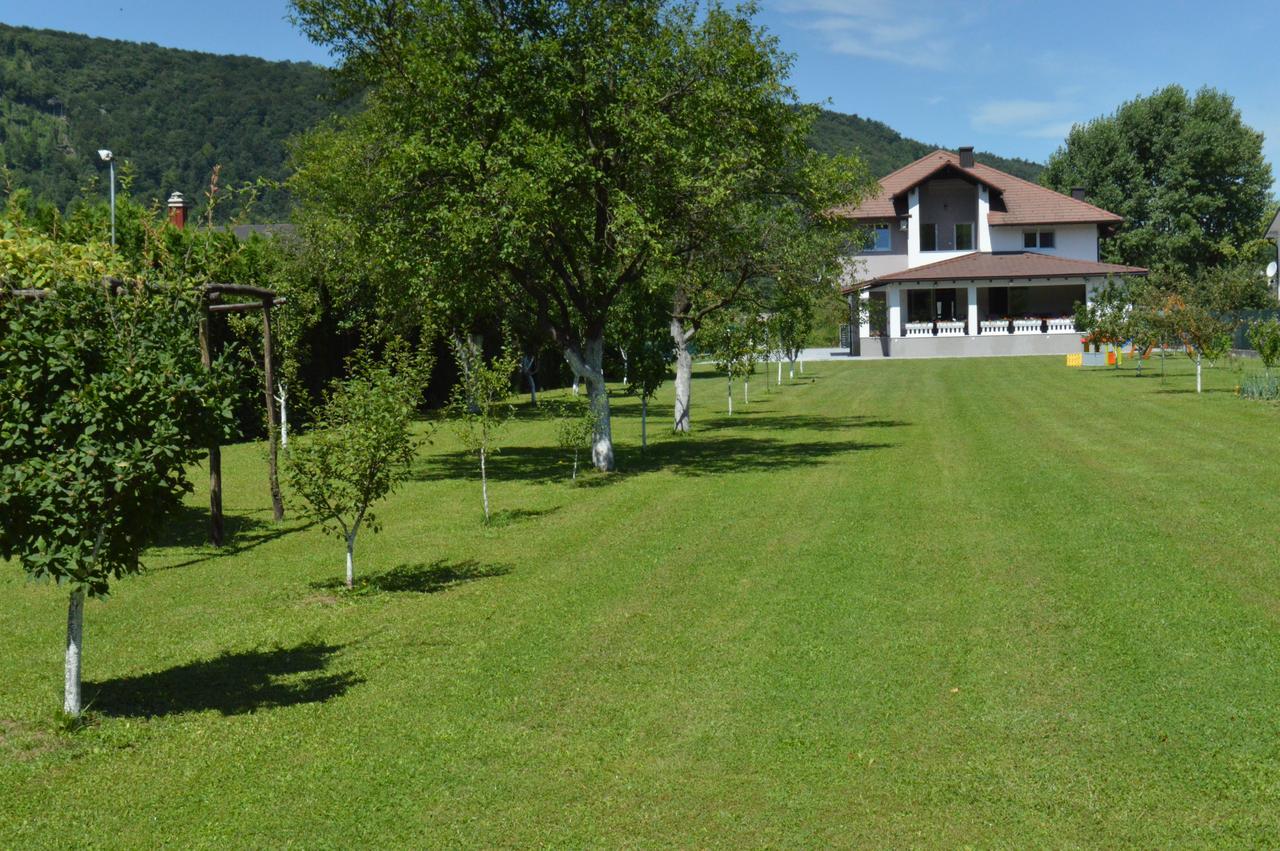 Amal Grand Villa Bihac Bagian luar foto